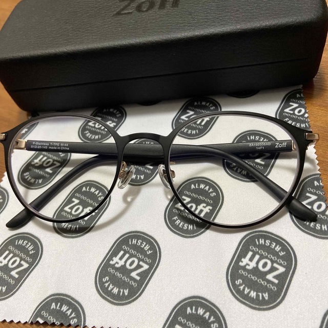 Zoff(ゾフ)の美品　CLASSIC (クラシック) ZA192006-14F1 メンズのファッション小物(サングラス/メガネ)の商品写真