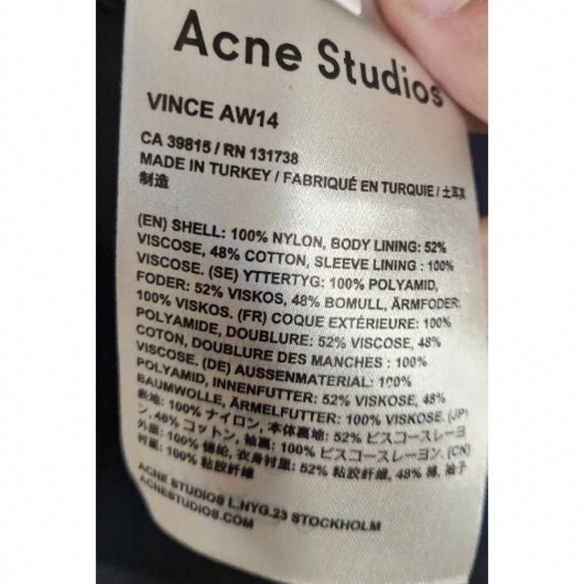Acne Studios ”Vince” Padded MA-1中綿ナイロン
