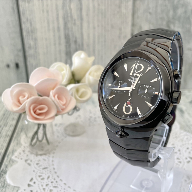 Vivienne Westwood(ヴィヴィアンウエストウッド)の【美品】vivienne 腕時計 アーマークロノグラフ ブラック メンズの時計(腕時計(アナログ))の商品写真