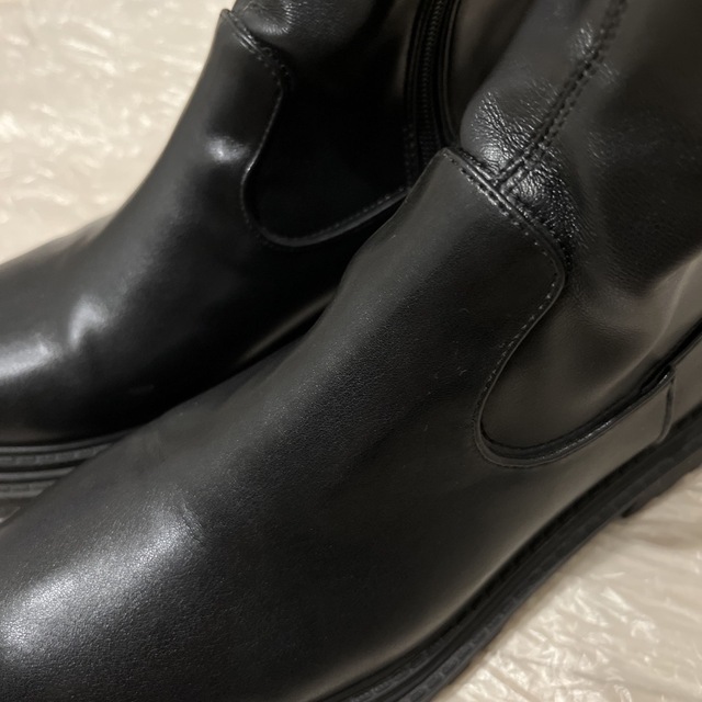 GU(ジーユー)のウルトラストレッチボリュームソールショートブーツ　Mサイズ レディースの靴/シューズ(ブーツ)の商品写真