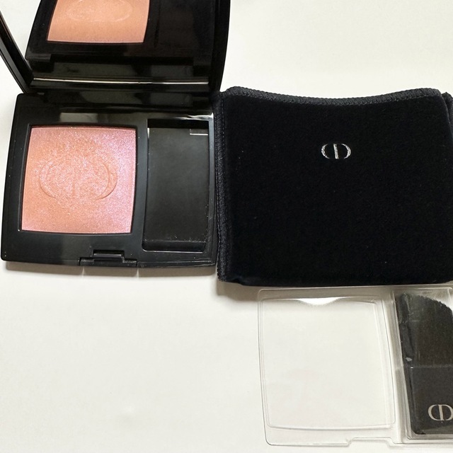 Dior チーク