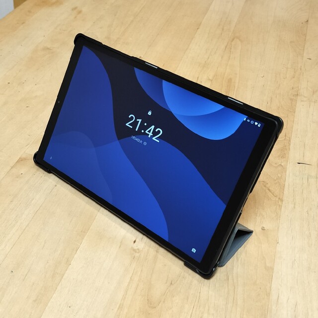 Lenovo　Androidタブレット