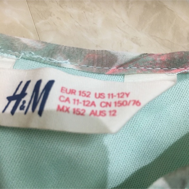 H&M(エイチアンドエム)のH&M♡アシメ　ノースリーブワンピース レディースのワンピース(ミニワンピース)の商品写真