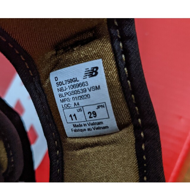 New Balance(ニューバランス)の新品☆別注 NEW BALANCE SDL750GL サンダル メンズの靴/シューズ(サンダル)の商品写真