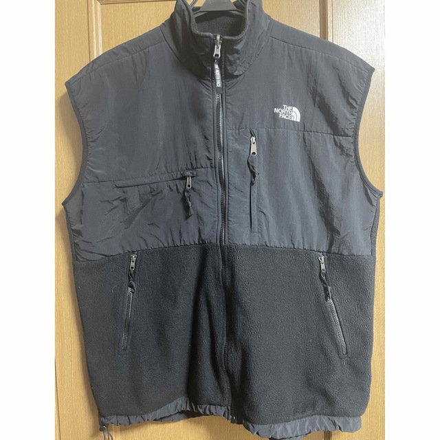 THE NORTH FACE(ザノースフェイス)の90s ノースフェイス デナリ XL ベスト メンズ 黒 ブラック メンズのトップス(ベスト)の商品写真