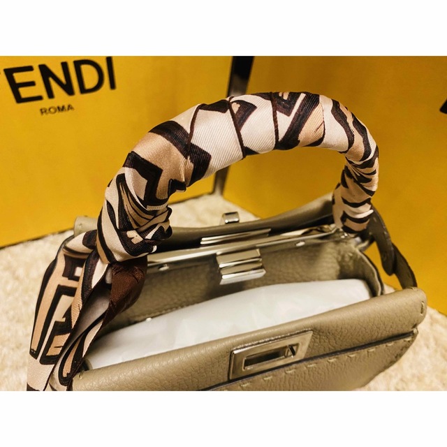 FENDI ピーカブー　アイコニック　セレリアミニ　ダブグレー