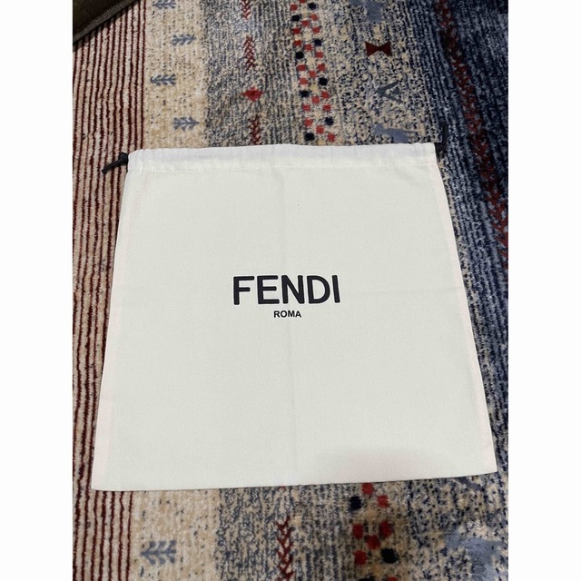 FENDI(フェンディ)のFENDI フェンディ　保存袋　保管袋　未使用品 レディースのバッグ(ショップ袋)の商品写真