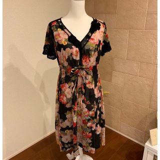 [美品] INGEBORG インゲボルグ ワインレッドの 花柄 ロングワンピース