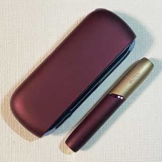 アイコス(IQOS)のNo.2527 アイコス3 DUO フロステッドレッドxゴールド(タバコグッズ)