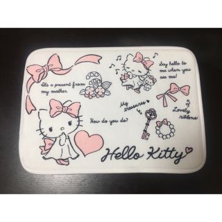 【新品】ハローキティ　フロアマット　sanrio サンリオ hellokitty(玄関マット)