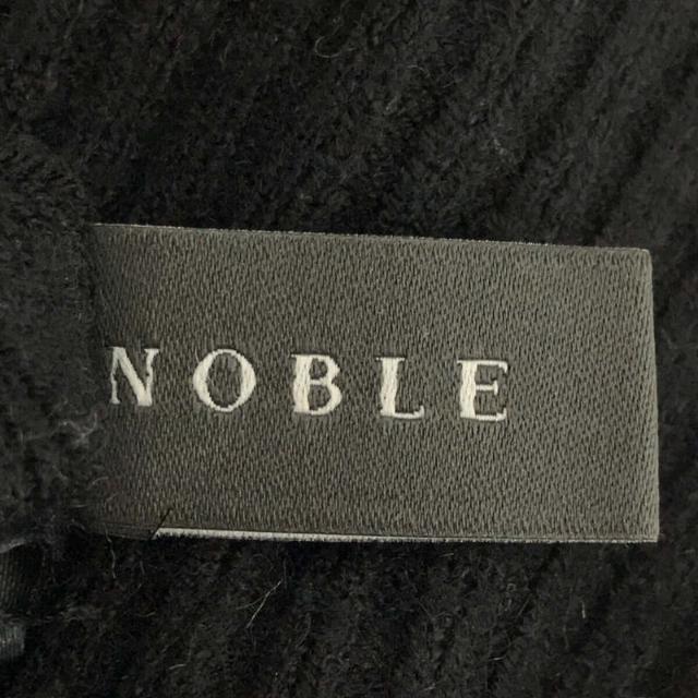 Noble(ノーブル)のNOBLE / ノーブル | タイニーボタンニットタイトスカート | ブラック | レディース レディースのフォーマル/ドレス(スーツ)の商品写真