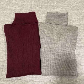 UNIQLO - UNIQLO♡タートルネックニット 2枚セットの通販 by ぴーすけ ...