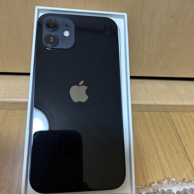 iPhone(アイフォーン)のSIMフリーiPhone12 64G 中古バッテリー92% スマホ/家電/カメラのスマートフォン/携帯電話(スマートフォン本体)の商品写真