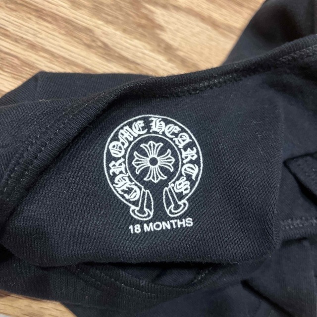ロサンゼル 新品未使用 ベビー用 クロムハーツTシャツ たのですが