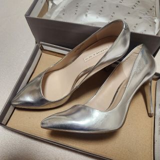 チャールズアンドキース(Charles and Keith)のチャールズアンドキース/パンプス/シルバー(ハイヒール/パンプス)