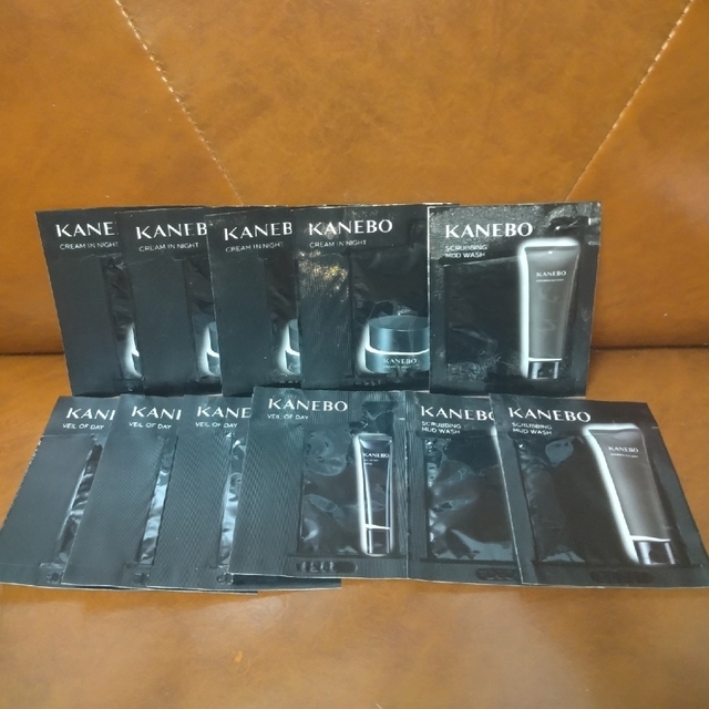 Kanebo(カネボウ)のKANEBO 5種セット 20袋 コスメ/美容のスキンケア/基礎化粧品(美容液)の商品写真