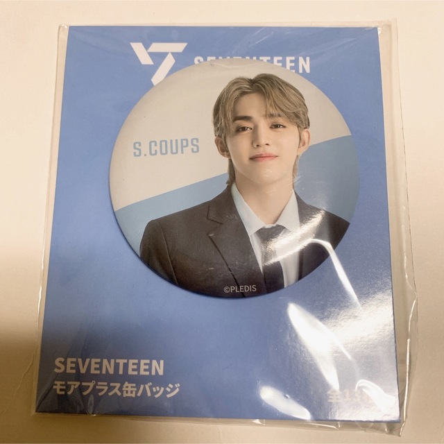 SEVENTEEN(セブンティーン)のseventeen セブチ エスクプス 缶バッジ モアプラス エンタメ/ホビーのCD(K-POP/アジア)の商品写真