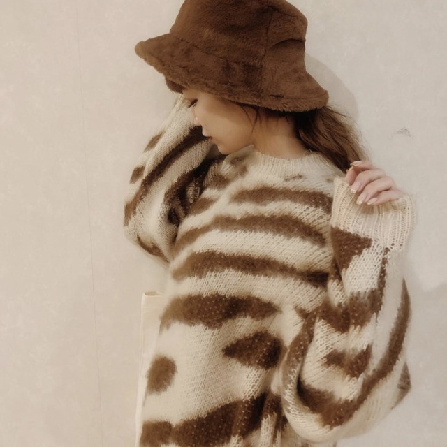 SNIDEL(スナイデル)のTreat ürself zebra fluffy knit レディースのトップス(ニット/セーター)の商品写真