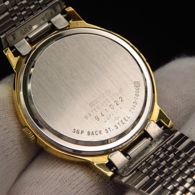 SEIKO(セイコー)のSEIKO LORD QUARTZ 腕時計 デイデイト ゴールド メンズの時計(腕時計(アナログ))の商品写真