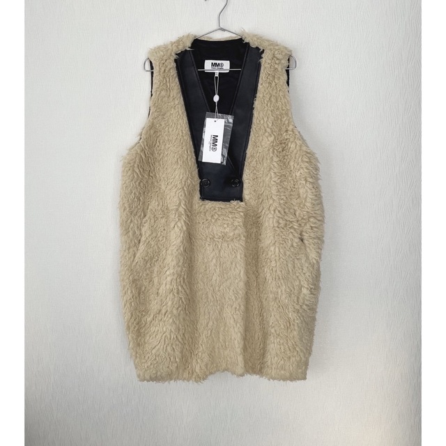 期間限定送料無料】 MM6 40 フェイクファーベスト MaisonMargiela