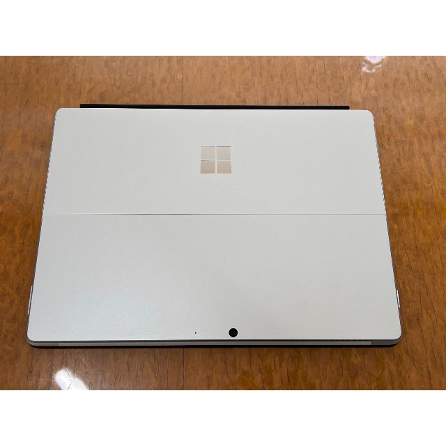 Microsoft(マイクロソフト)の Surface Pro 8 カバーペン付 使用度少 新品同様 スマホ/家電/カメラのPC/タブレット(タブレット)の商品写真