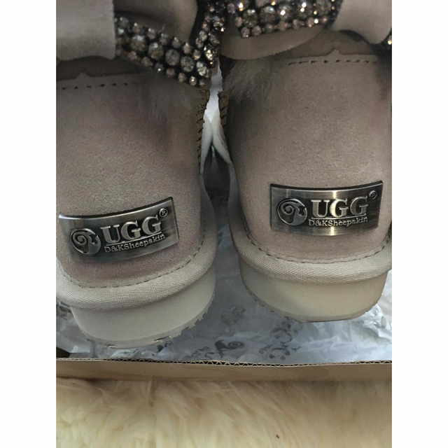 UGG AUSTRALIA(アグオーストラリア)のオーストラリア現地で購入したオーストラリアUGG 正規品　箱有り レディースの靴/シューズ(ブーツ)の商品写真