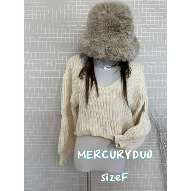 MERCURYDUO(マーキュリーデュオ)の2023①④MERCURYDUO バック 背中開き ニット size F レディースのトップス(ニット/セーター)の商品写真