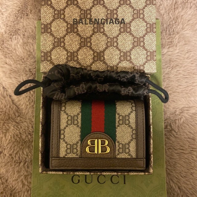 オープニング 大放出セール】 GUCCI balenciaga コラボ財布 折り財布