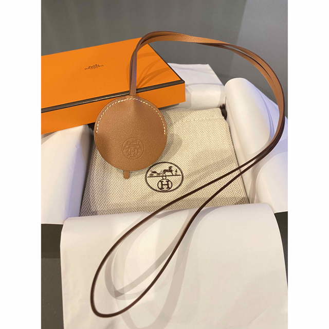 HERMES エルメス????新品 ミロワール????鏡ネックレス /チャーム/アクセサリー