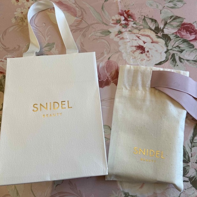 SNIDEL(スナイデル)のMizuho様専用💕SNIDEL BEAUTY💝アイカラー💄リップ💄コスメ コスメ/美容のキット/セット(コフレ/メイクアップセット)の商品写真