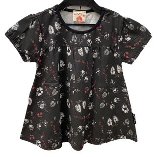 スカラー(ScoLar)の【新品】ねこの足跡柄チュニック　１２０cm　ScoLar kidsスカラーキッズ(Tシャツ/カットソー)