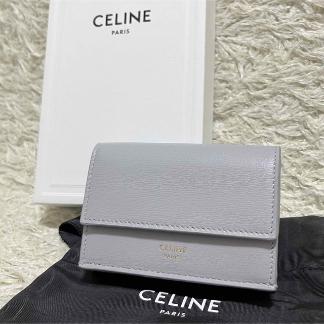 【即納！最大半額！】 celine - 【新品】セリーヌ スモールトリフォールドコンパクトウォレット レザー ミニ財布 財布