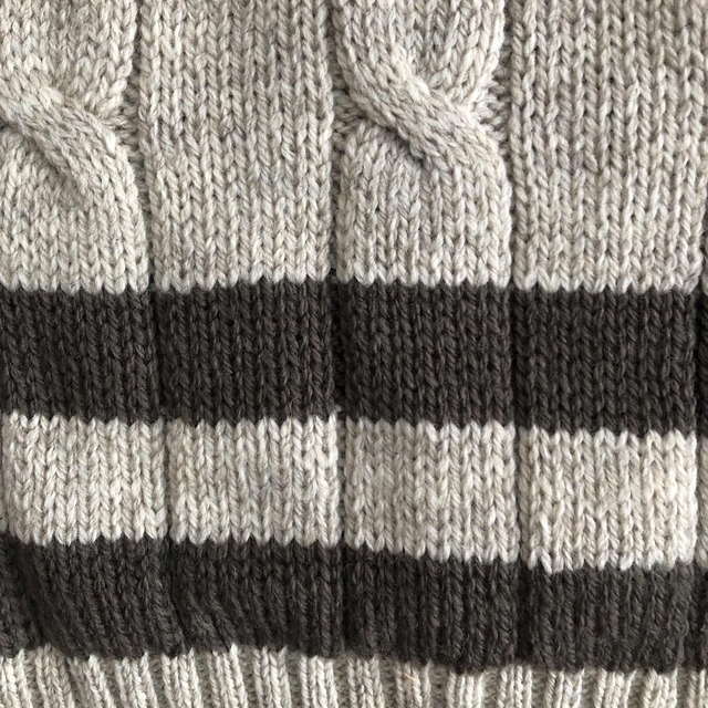 JOURNAL STANDARD relume(ジャーナルスタンダードレリューム)の【新品、タグ付き】Oldderby Knitwear、Vネックニットプルオーバー レディースのトップス(ニット/セーター)の商品写真