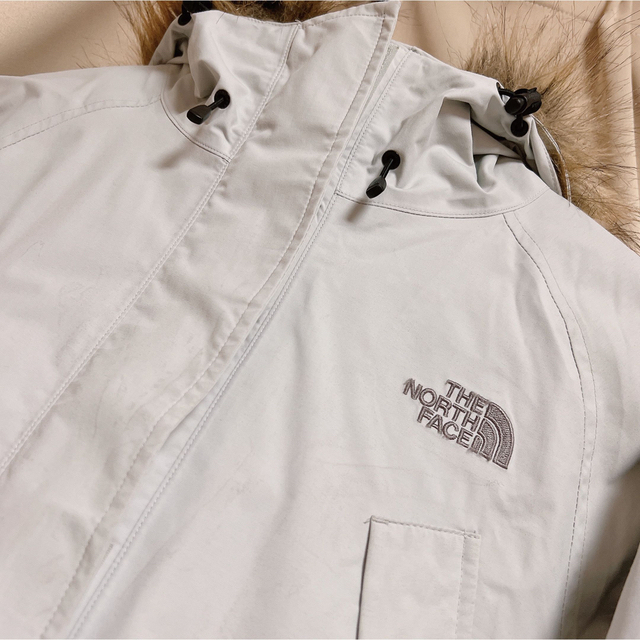 THE NORTH FACE(ザノースフェイス)のTHE NORTH FACE ダウン付きマウンテンパーカー レディースのジャケット/アウター(ダウンジャケット)の商品写真