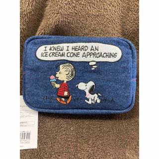 スヌーピー(SNOOPY)の新品　スヌーピー  刺繍ポーチ　デニム(ポーチ)