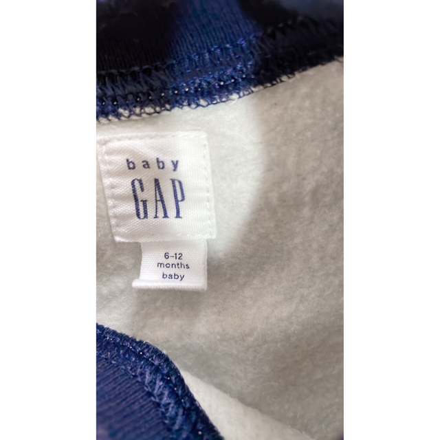 babyGAP(ベビーギャップ)のベビーギャップ　トレーナー　スウェット キッズ/ベビー/マタニティのベビー服(~85cm)(トレーナー)の商品写真