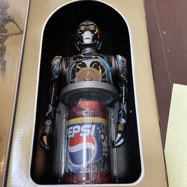 サントリー(サントリー)のサントリー 2000年 C-3PO サウンドビッグボトル エンタメ/ホビーのコレクション(ノベルティグッズ)の商品写真