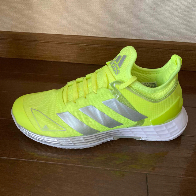 adidas(アディダス)のヤス様専用です。【新品未使用】adidas ウーバーソニック４テニスシューズ スポーツ/アウトドアのテニス(シューズ)の商品写真