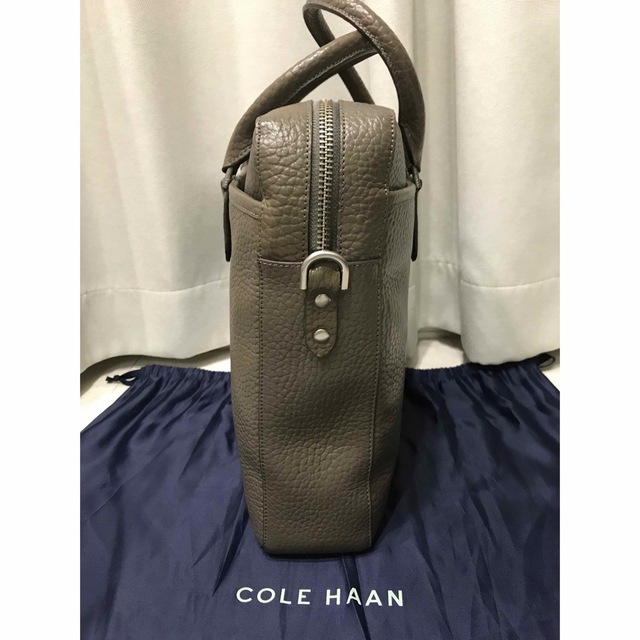 Cole Haan(コールハーン)の美品 COLE HAAN コールハーン レザー ブリーフバッグ トープ US限定 メンズのバッグ(ビジネスバッグ)の商品写真