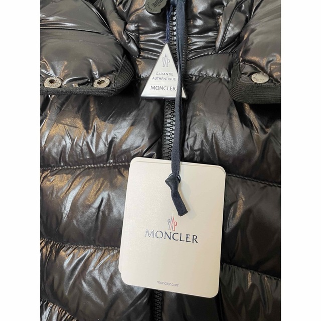 MONCLER(モンクレール)の【新品訳あり】MONCLER BADY F ダウンジャケットブラック14A レディースのジャケット/アウター(ダウンジャケット)の商品写真