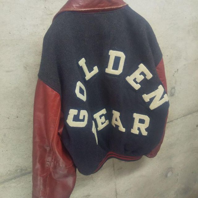 Golden Bear(ゴールデンベア)の90s vintage古着 USA製 GOLDEN BEAR スタジャン レザー メンズのジャケット/アウター(スタジャン)の商品写真