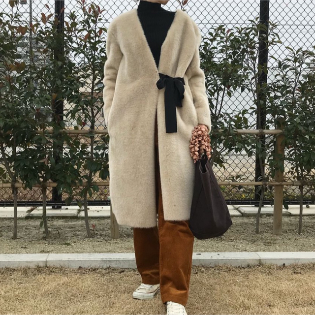 H&M エイチアンドエム フェイクファーコート ムートン風 リボンコート-