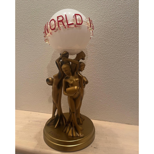 Supreme Scarface the World Is Yours Lampその他