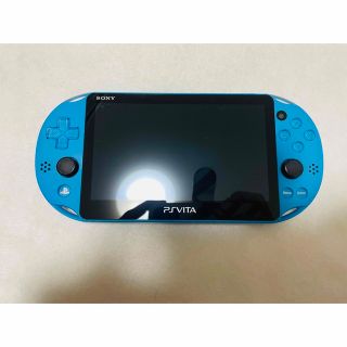 プレイステーションヴィータ(PlayStation Vita)のPSVita PCH-2000 ZA23 本体 アクアブルー 動作良好(家庭用ゲーム機本体)