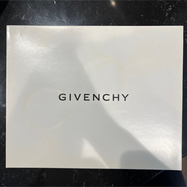 GIVENCHY(ジバンシィ)の新品未使用　ジバンシー　カトラリーセット GIVENCHY インテリア/住まい/日用品のキッチン/食器(カトラリー/箸)の商品写真