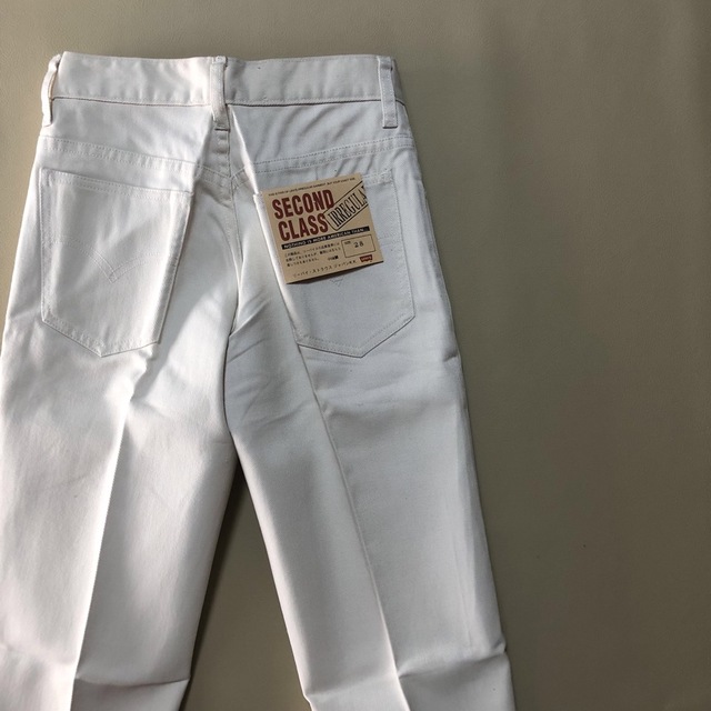 Levi's(リーバイス)の新品28 90's  LEVI'S リーバイス554 ホワイトデニム318 レディースのパンツ(デニム/ジーンズ)の商品写真