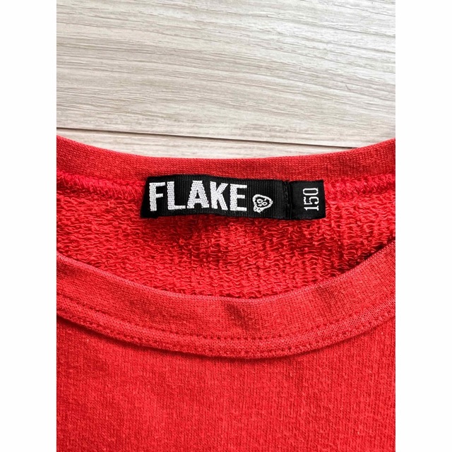 FLAKE(フレイク)の【トシキ様専用】FLAKE トレーナー 150 キッズ/ベビー/マタニティのキッズ服男の子用(90cm~)(Tシャツ/カットソー)の商品写真