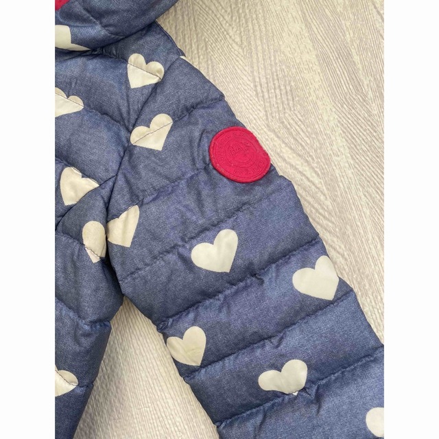 babyGAP(ベビーギャップ)のbaby GAP ダウン キッズ/ベビー/マタニティのキッズ服女の子用(90cm~)(ジャケット/上着)の商品写真