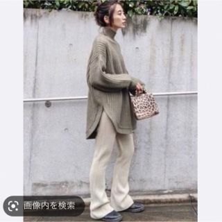 マウジー(moussy)のMOUSSY ラウンドヘムニット(ニット/セーター)