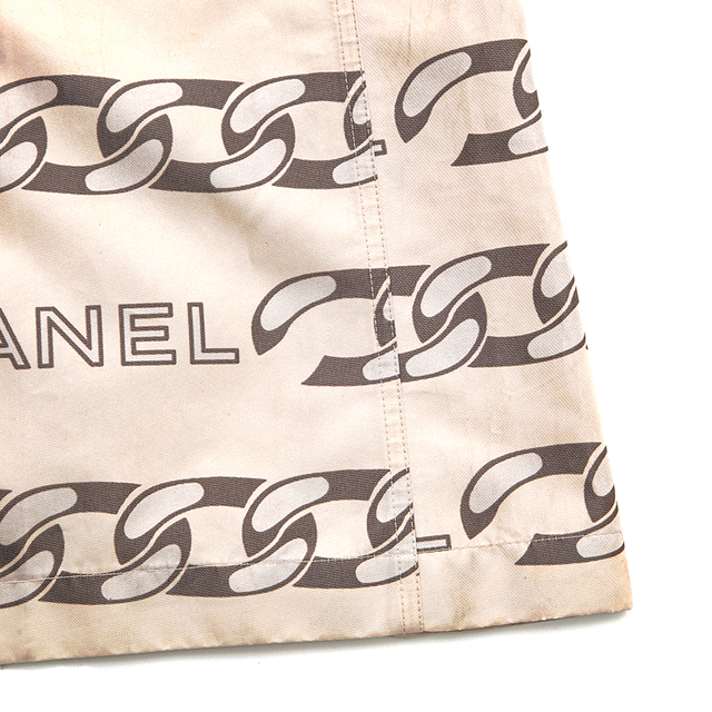 CHANEL(シャネル)のシャネル CHANEL チェーン ロゴ ジャケット コート レディースのジャケット/アウター(その他)の商品写真